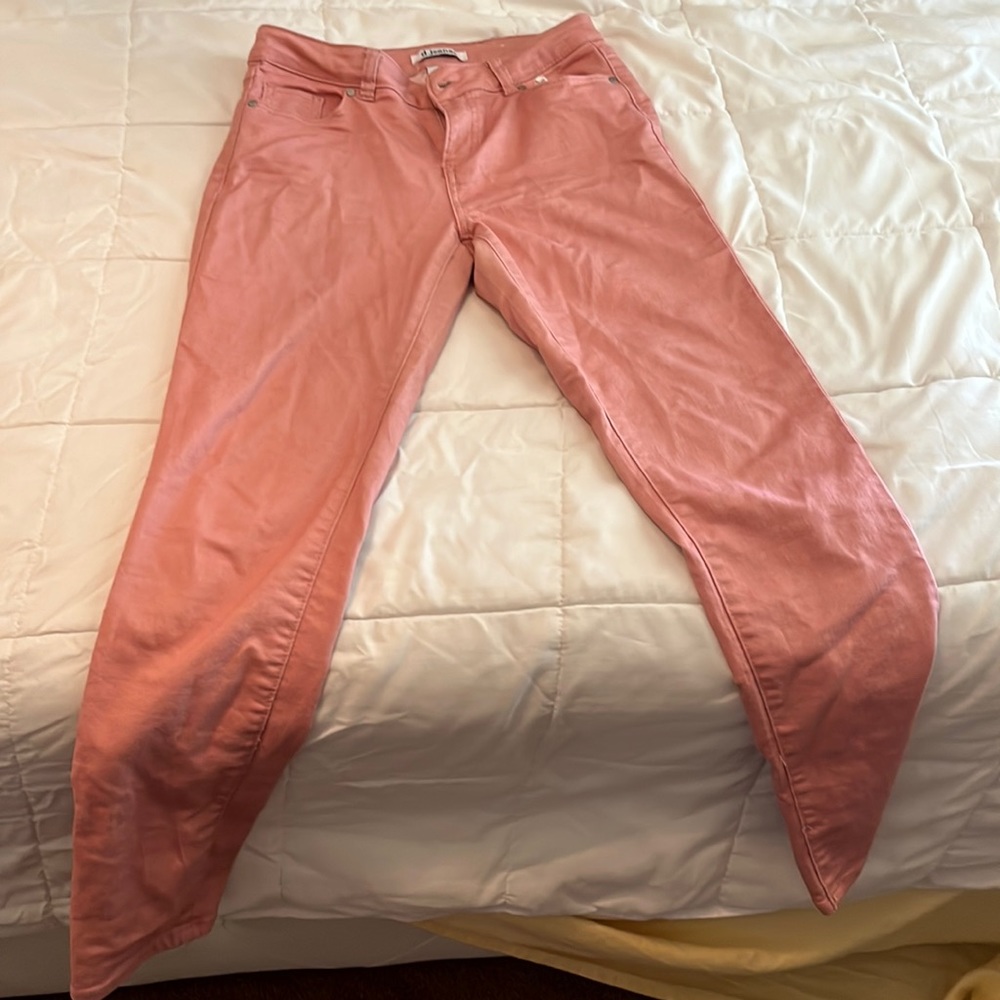 Pink D.jeans